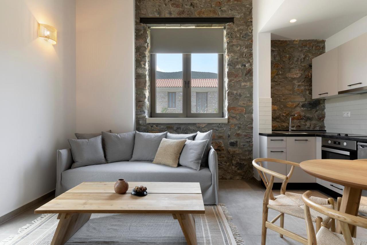 Lichnos Luxury Suites Sourpi Buitenkant foto