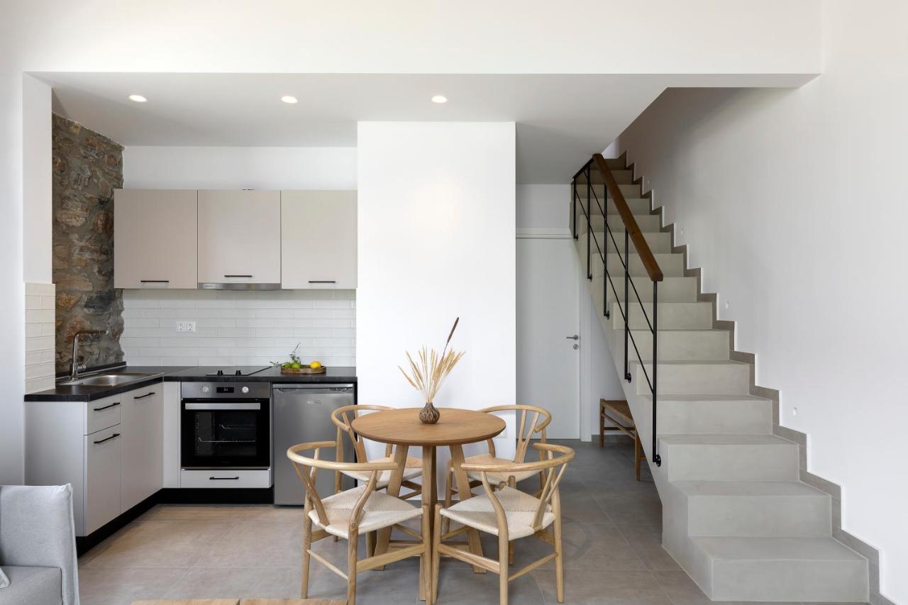 Lichnos Luxury Suites Sourpi Buitenkant foto