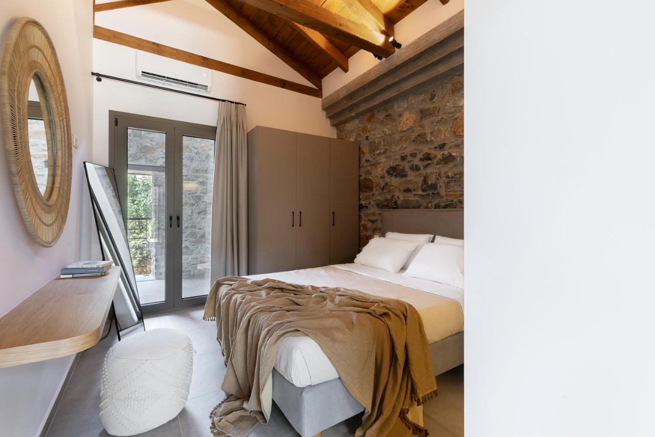 Lichnos Luxury Suites Sourpi Buitenkant foto