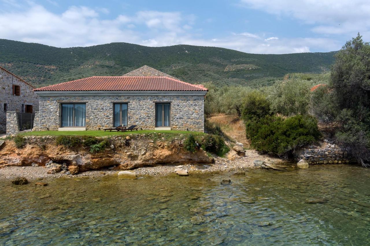 Lichnos Luxury Suites Sourpi Buitenkant foto
